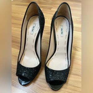 NWOT MIU MIU OPEN-TOE PUMPS HIGH HEELS BLACK GLITTER SPARKLE SHOES